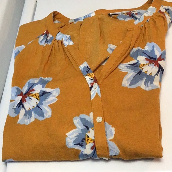 Old Navy top size M - Picture 5 of 7